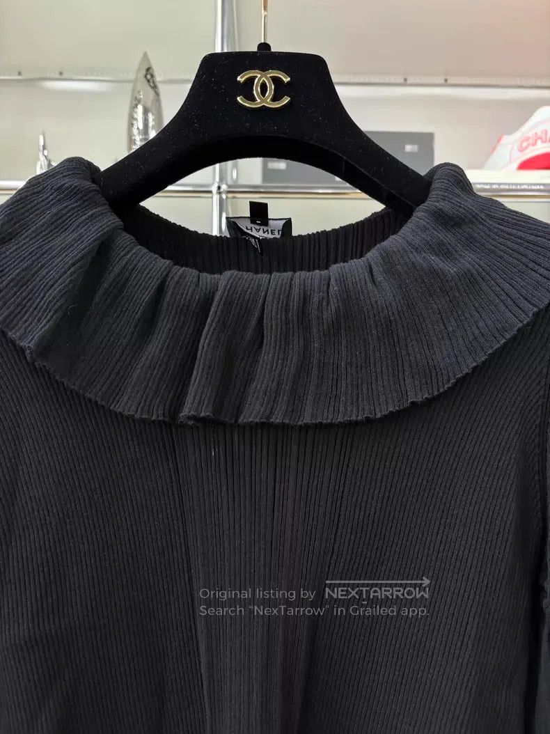 Chanel Chanel 24s black lapel ruffle pleated lantern sleeve Size XS / US 0-2 / IT 36-38 - 2 Thumbnail