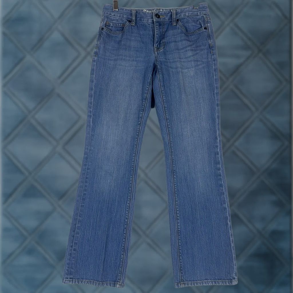 Tommy Hilfiger Tommy Hilfiger Jeans Womens 2 Boyfriend Mid Rise Medium Wash Denim Zip Inseam 30" Regular Fit Cotton Spandex Crew Womens Size 26" / US 2 / IT 38 - 1 Thumbnail