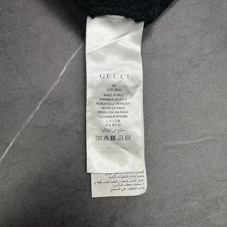Gucci Gucci Red lip slogan LOGO pullover sweatshirt Size US XS / EU 42 / 0 - 6 Thumbnail