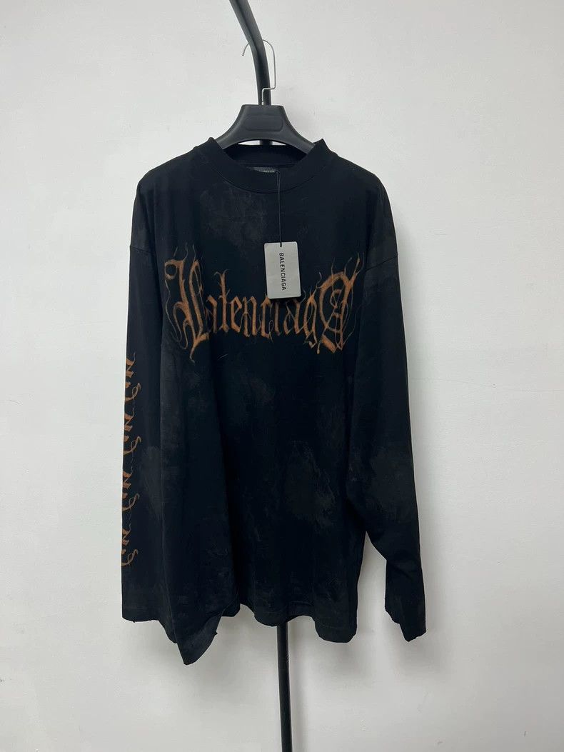 Balenciaga Balenciaga Sanskrit Logo Long Sleeve - dmc Size US M / EU 48-50 / 2 - 1 Thumbnail
