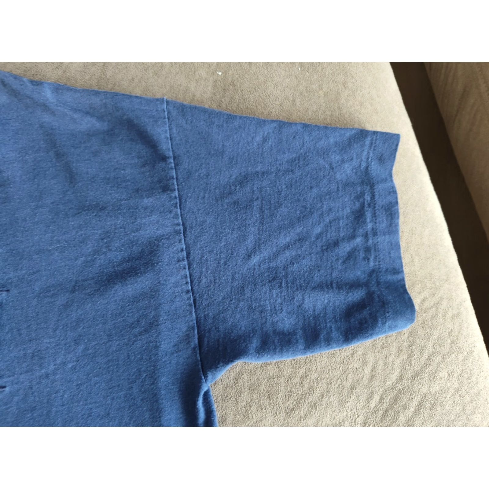 Vintage VINTAGE Murina Bourbon St New Orleans Single Stitch Tee Mens Large Blue 90s Embroidered Crew Neck Short Sleeve Cotton T-Shirt Made USA Size US L / EU 52-54 / 3 - 5 Thumbnail