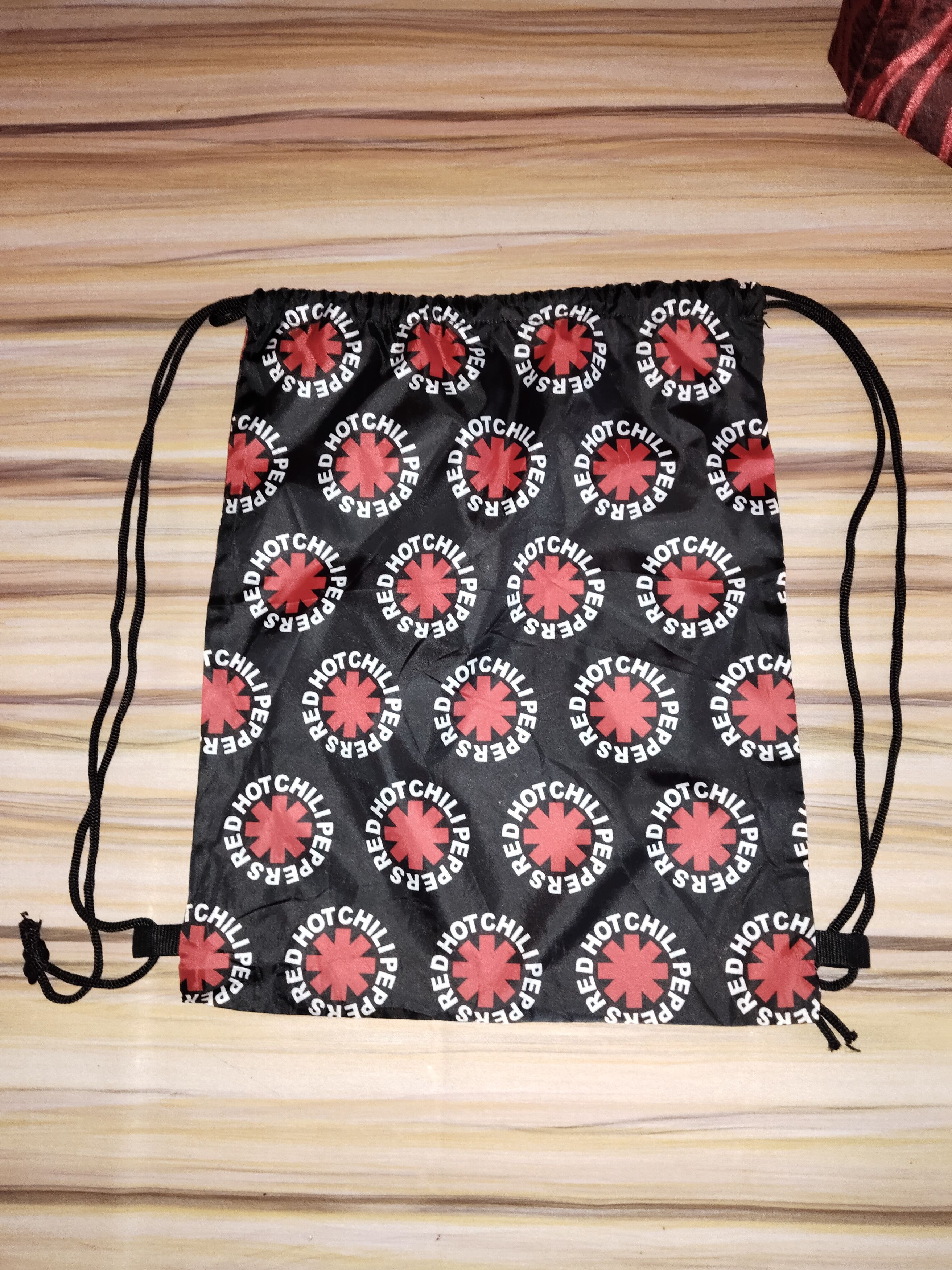 Band Tees Band RED HOT CHILLI PEPPERS Fullprint Drawstring Bag Size ONE SIZE - 2 Thumbnail