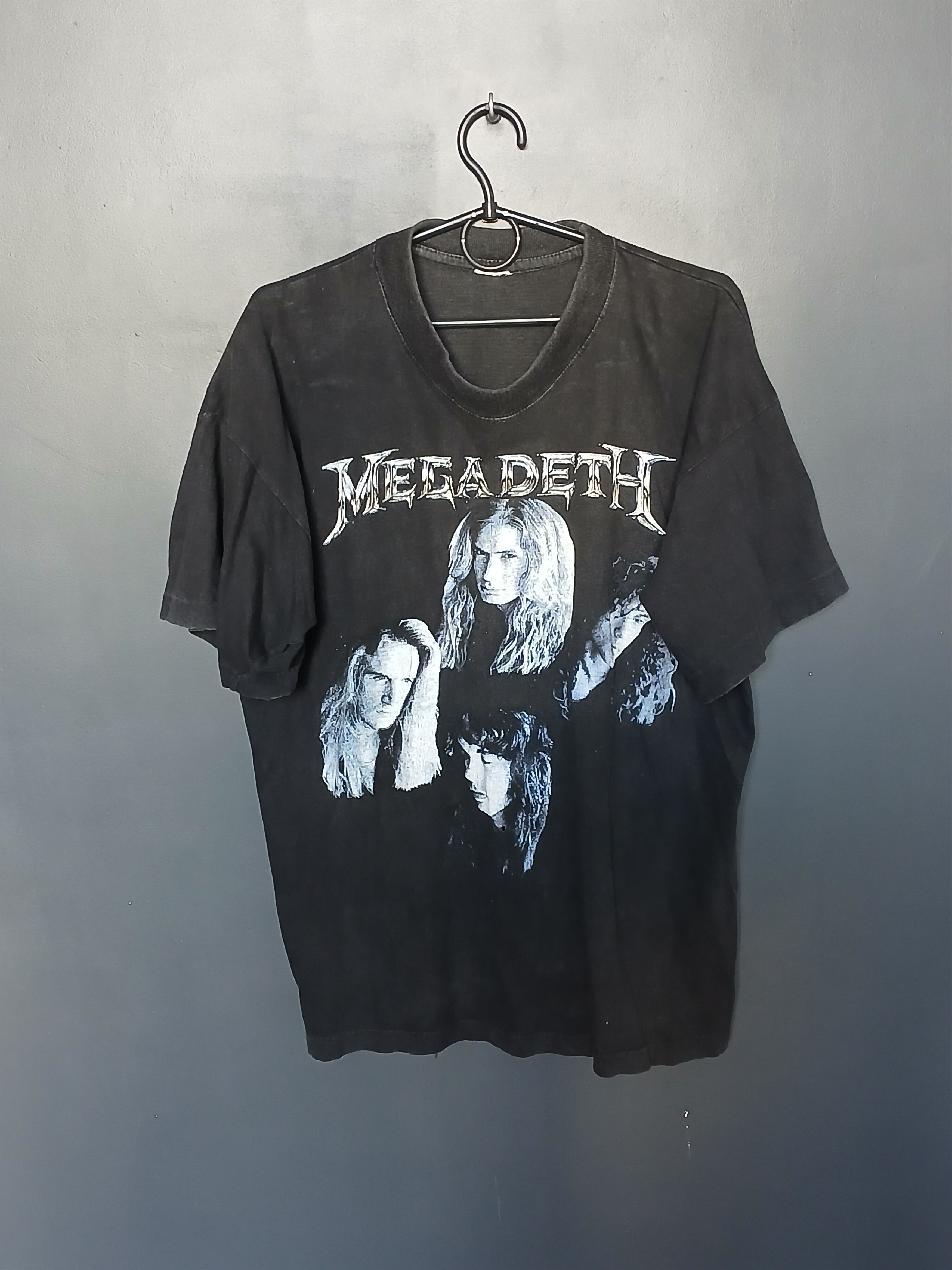 Megadeth Vintage Megadeth Countdown To Extinction T-Shirt Size US L / EU 52-54 / 3 - 1 Thumbnail