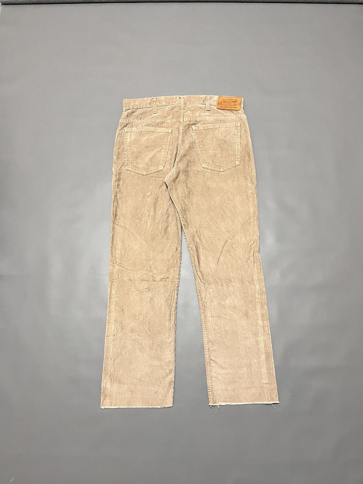 Levi's Vintage 1983’s Levi’s 546 Corduroy Size US 32 / EU 48 - 1 Thumbnail