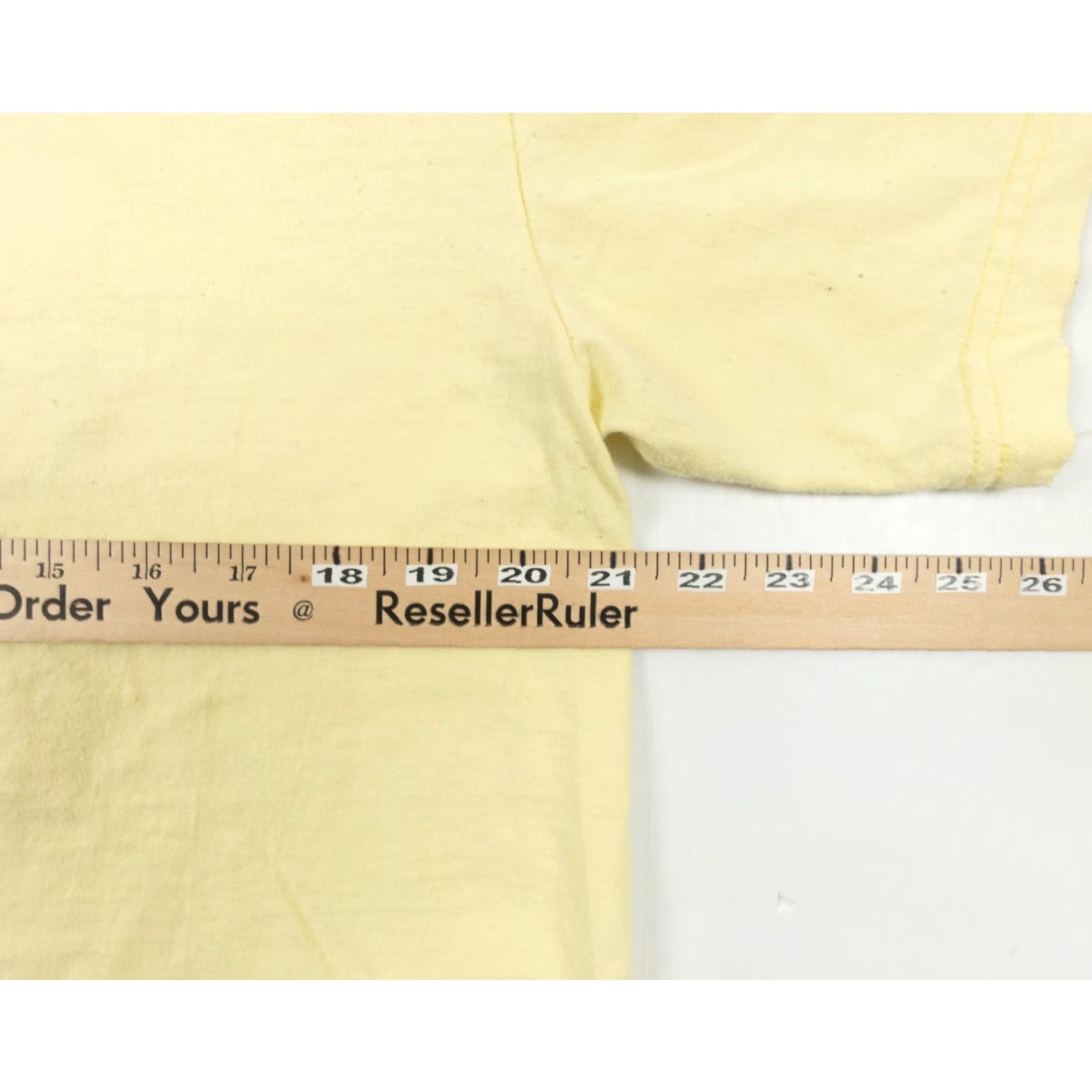 Vintage VINTAGE Giordano Shirt Adult Medium Yellow Short Sleeve 90s Graphic Tee Mens Size US M / EU 48-50 / 2 - 7 Thumbnail