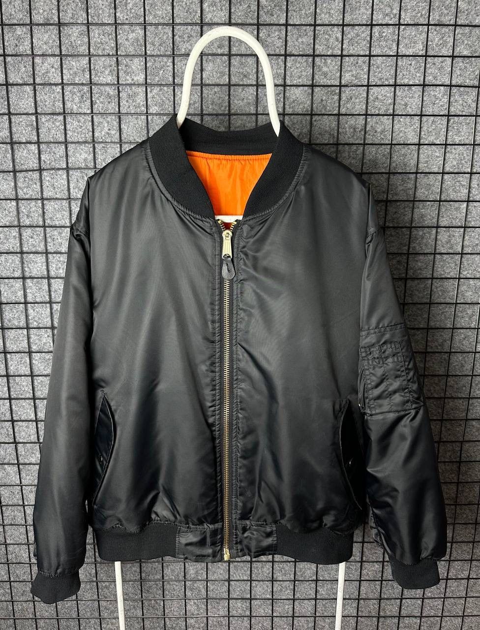 Japanese Brand Vintage MA-1 Mil-tec bomber jacket Reversible size XLarge Size US XL / EU 56 / 4 - 1 Thumbnail