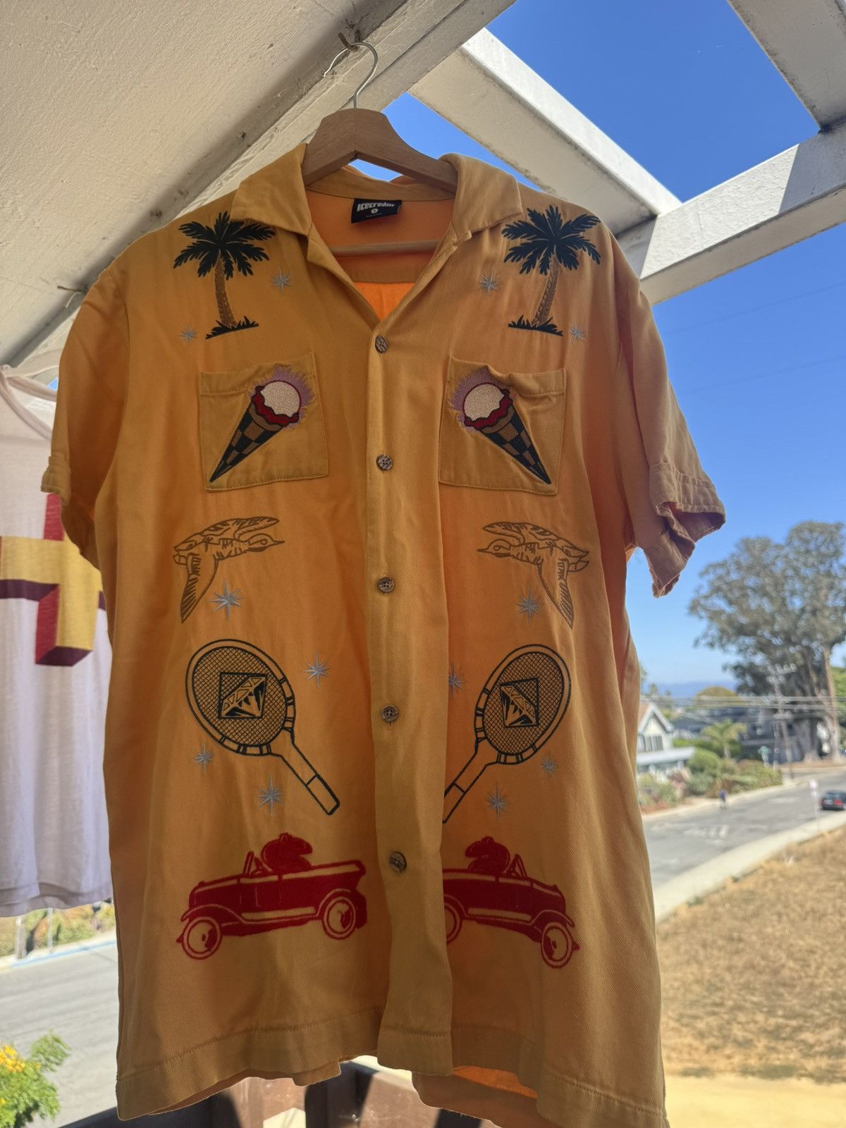 Icecream Men's Ice Cream Embroidered Button Up Short Sleeve Shirt Size US S / EU 44-46 / 1 - 1 Thumbnail
