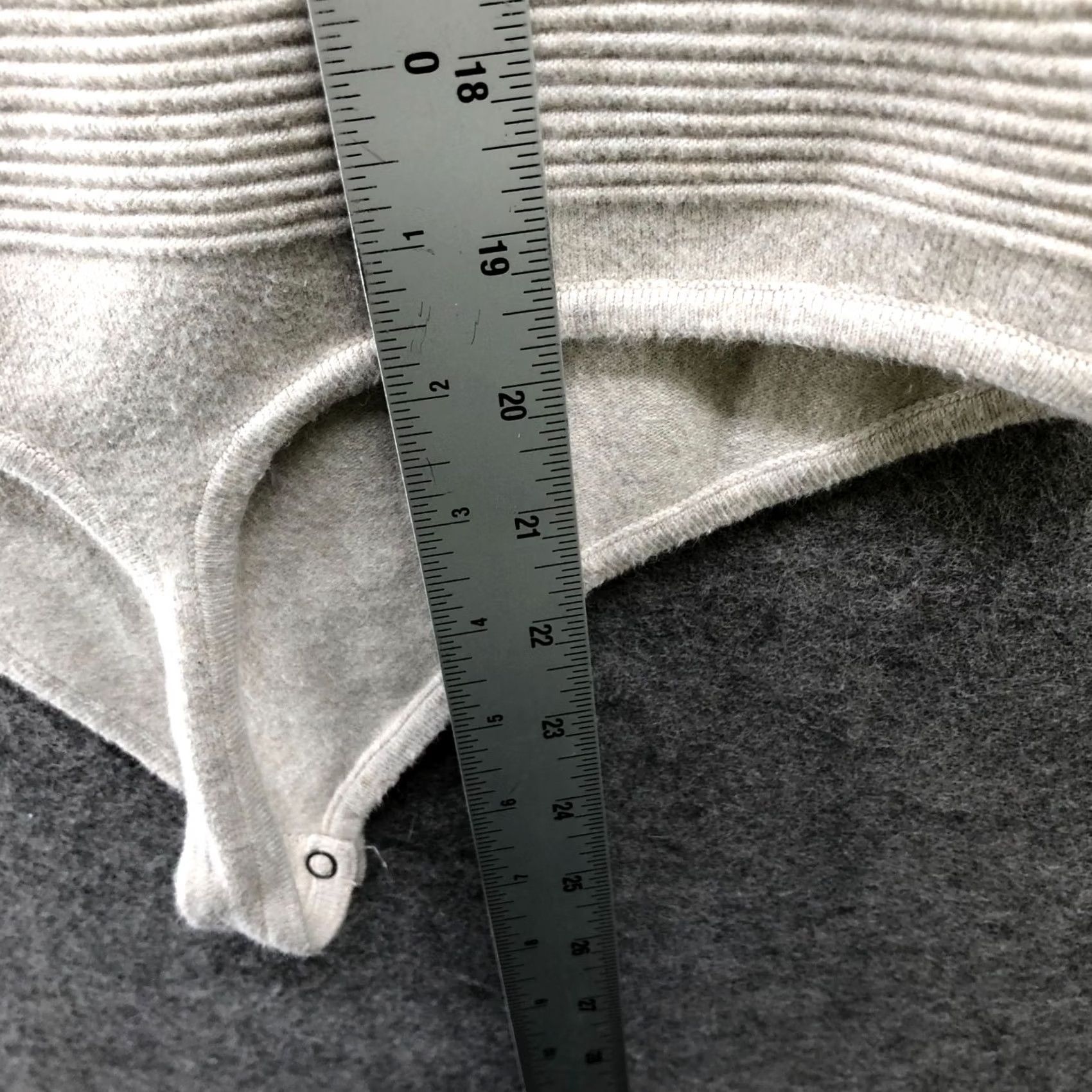 Abercrombie & Fitch Abercrombie & Fitch One Shoulder Ribbed Bodysuit Womens S Beige Knit Sweater Size S / US 4 / IT 40 - 6 Thumbnail