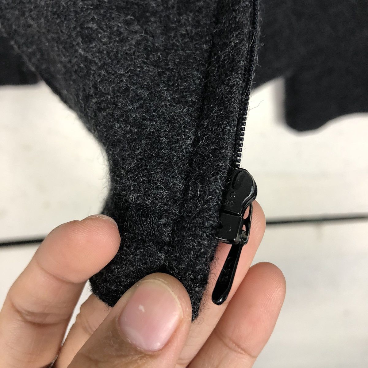 Vintage 📌Vintage Wool Zipper Cropped Jacket Valentino Size US M / EU 48-50 / 2 - 18 Thumbnail