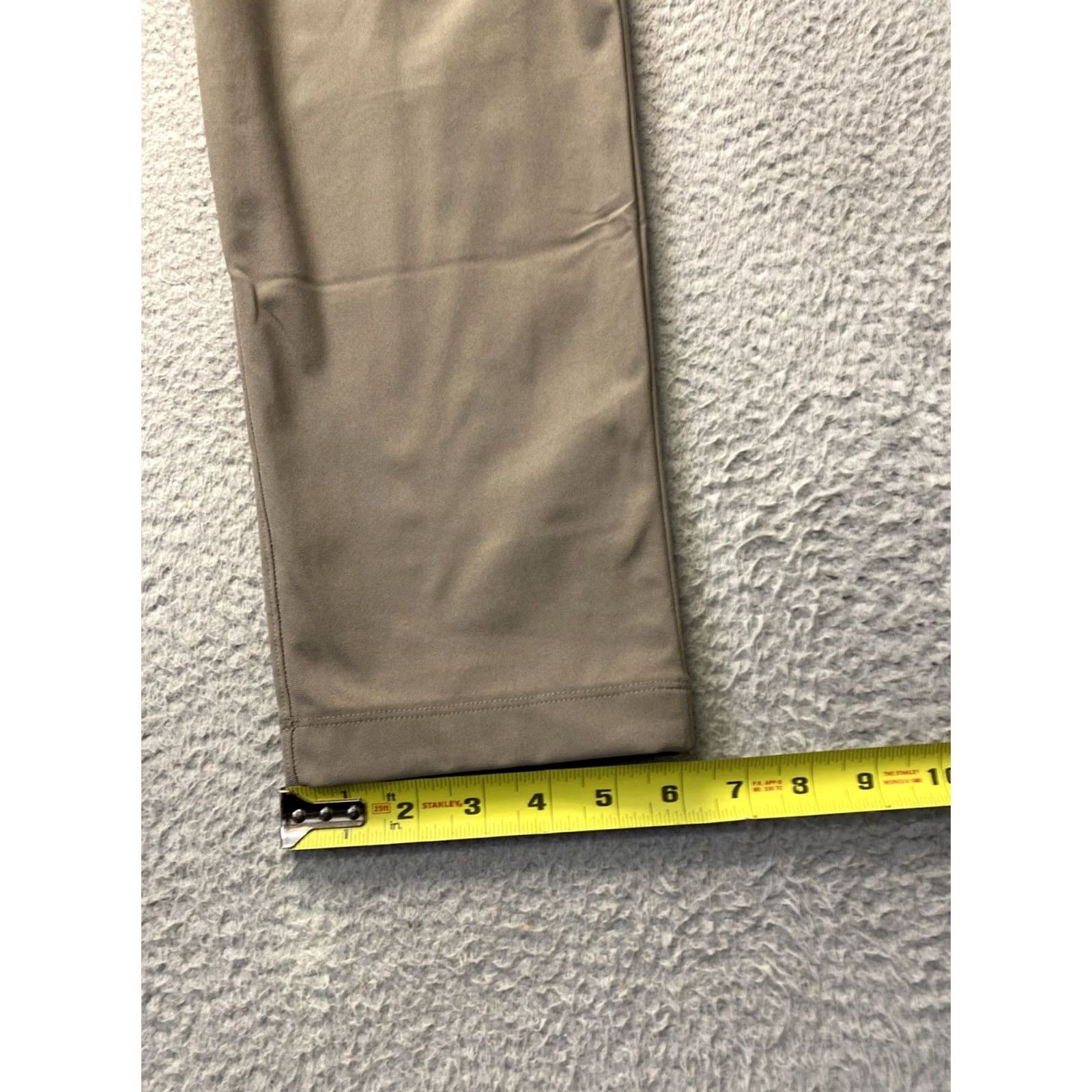 Lululemon Lululemon Pants Men 32 Tan Commission Stretch Chino Flat Front Beige Slim Straight Casual Size US 32 / EU 48 - 5 Thumbnail