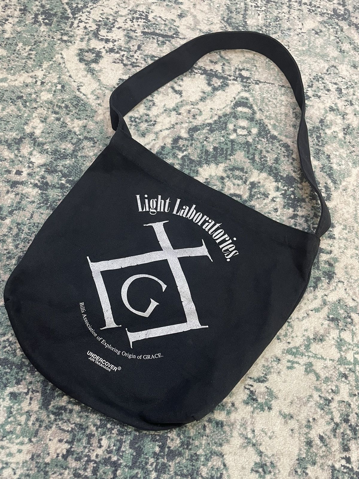 Undercover Undercover Grace Light Laboratories Sling Bag Size ONE SIZE - 5 Thumbnail