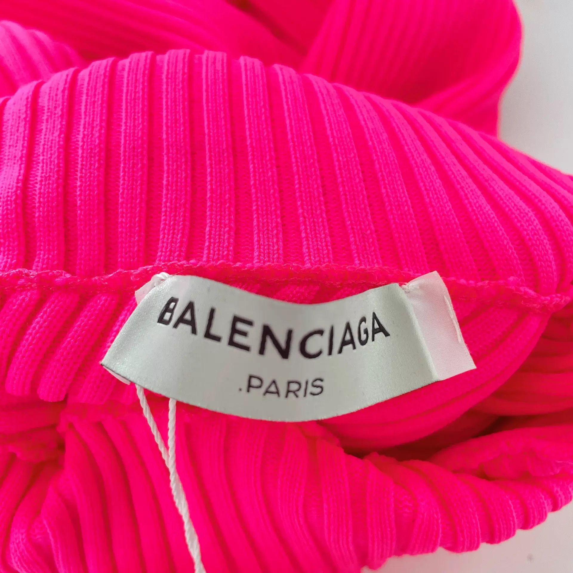 Balenciaga Balenciaga fluorescent pink top 40 EU Size S / US 4 / IT 40 - 5 Thumbnail