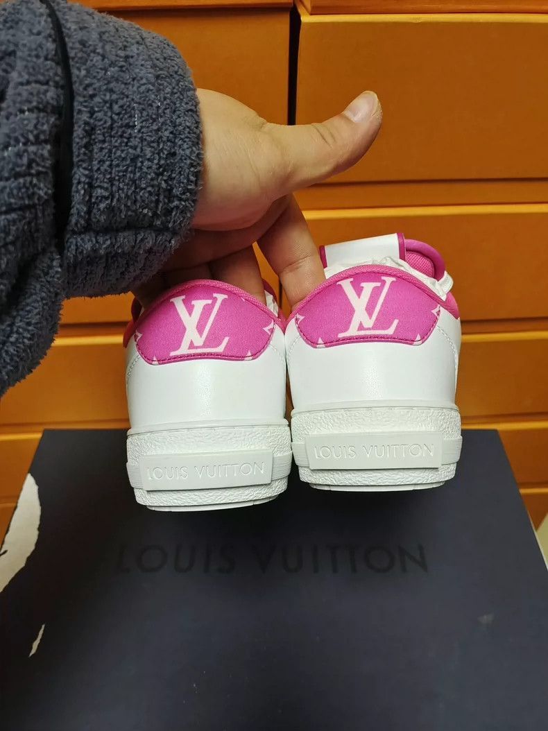 Louis Vuitton Louis Vuitton LV Women's White Sneakers with Pink Accents- Size US 5 / IT 35 - 8 Thumbnail