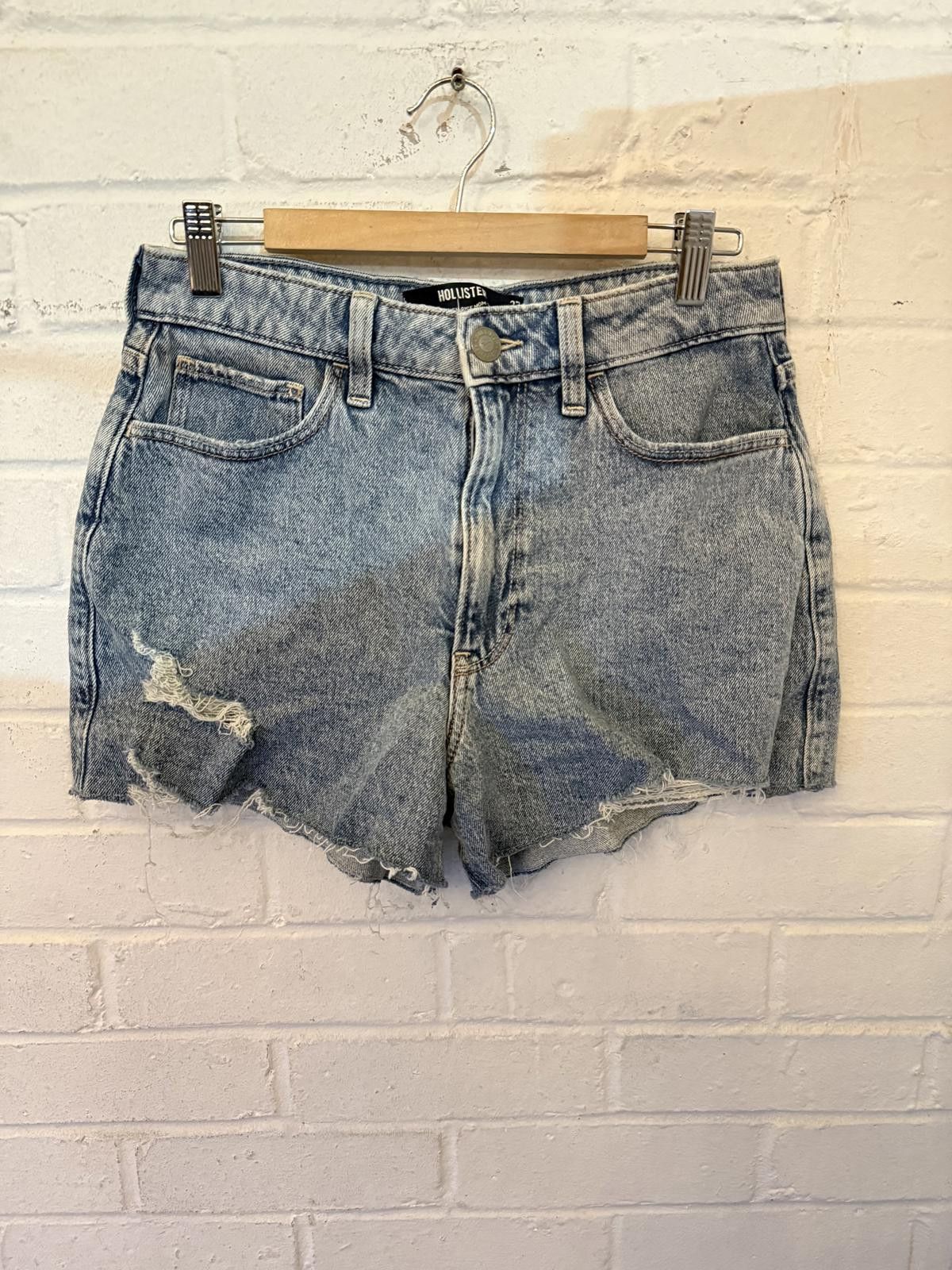 Hollister Hollister Women's Denim Shorts Size 27 Size 27" / US 4 / IT 40 - 2 Thumbnail