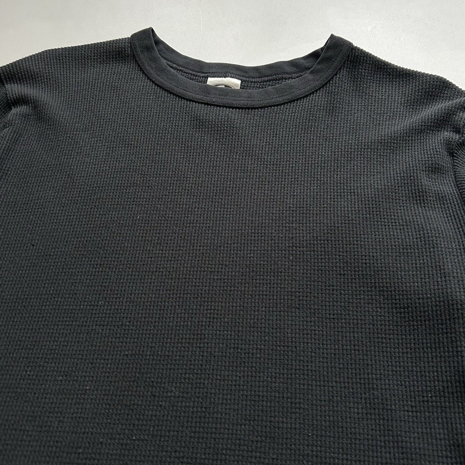 Vintage Vintage Black Thermal Long Sleeve Shirt XL Waffle Knit Faded Size US XL / EU 56 / 4 - 3 Thumbnail