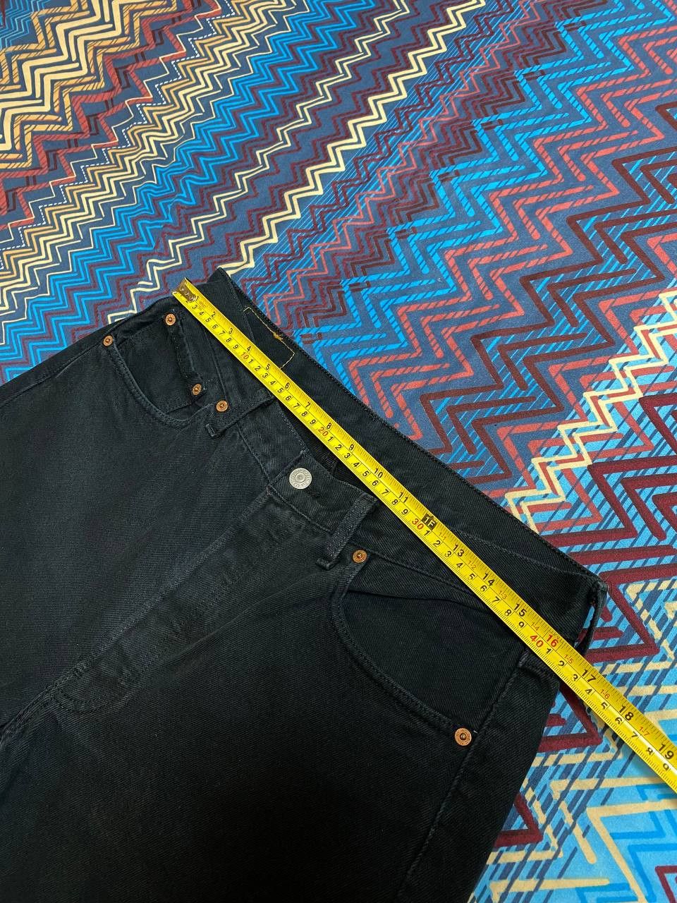 Levi's × Vintage Vintage 90s Levi's 501 Black Denim Opium Jeans Size US 34 / EU 50 - 16 Thumbnail