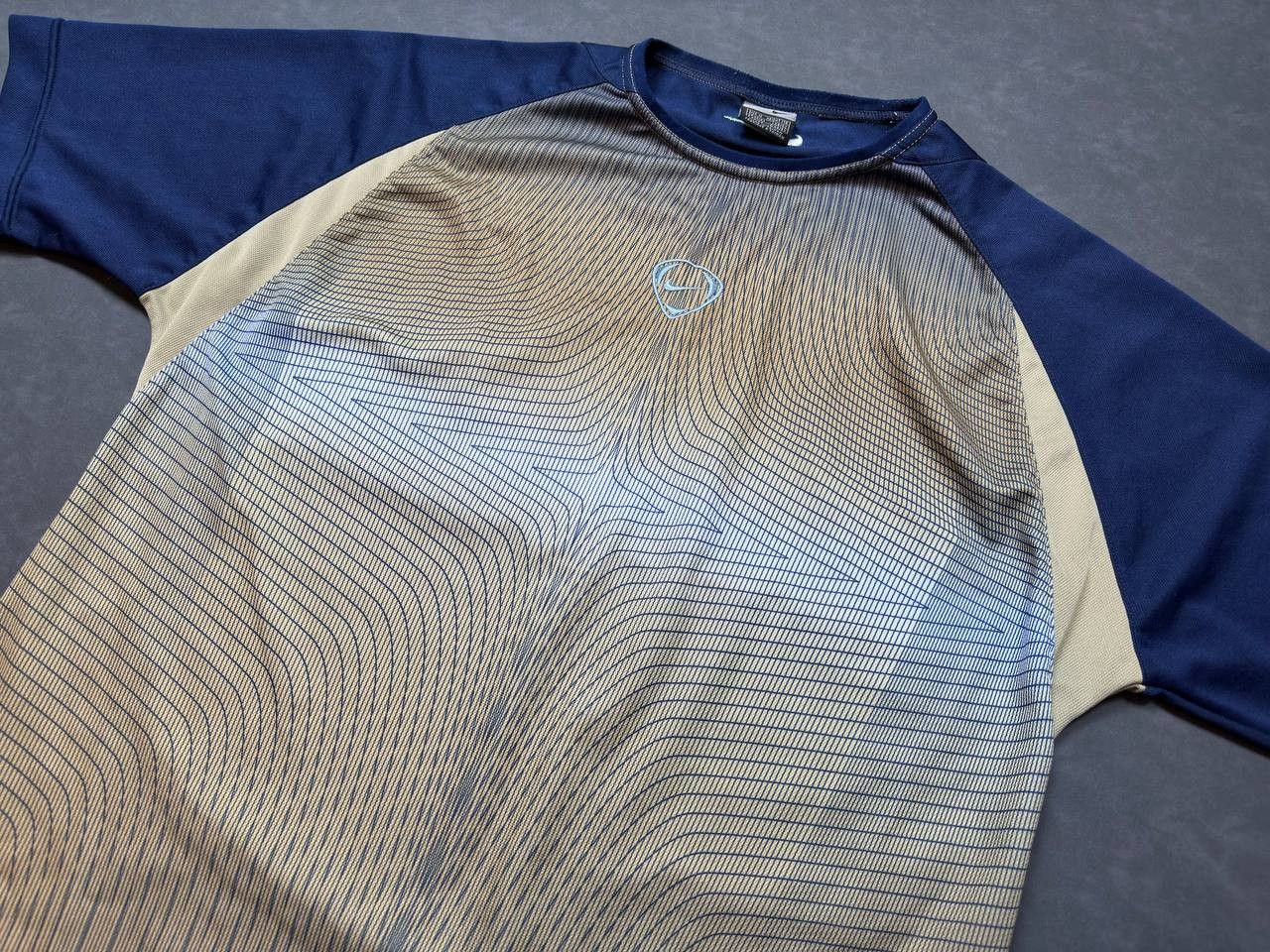 Nike Nike Vintage Rare Mens T-Shirt M Swoosh Tn Acg Size US M / EU 48-50 / 2 - 4 Thumbnail