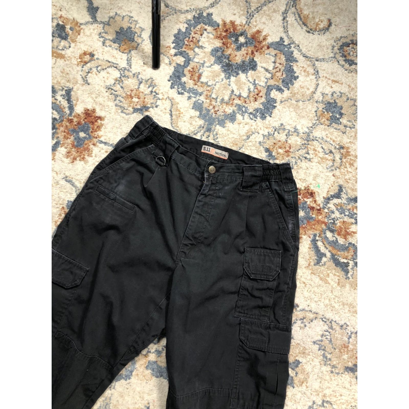 Vintage 5.11 Tactical Pants Mens 28x29 Black Cargo Workwear Pockets Zip Fly Front Flat Front Adjustable Waist Casual Size US 28 / EU 44 - 5 Thumbnail