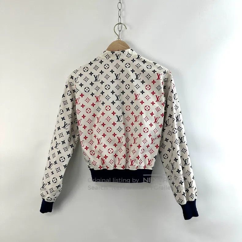 Louis Vuitton Louis Vuitton Old flower full print reversible jacket Size XS / US 0-2 / IT 36-38 - 3 Thumbnail