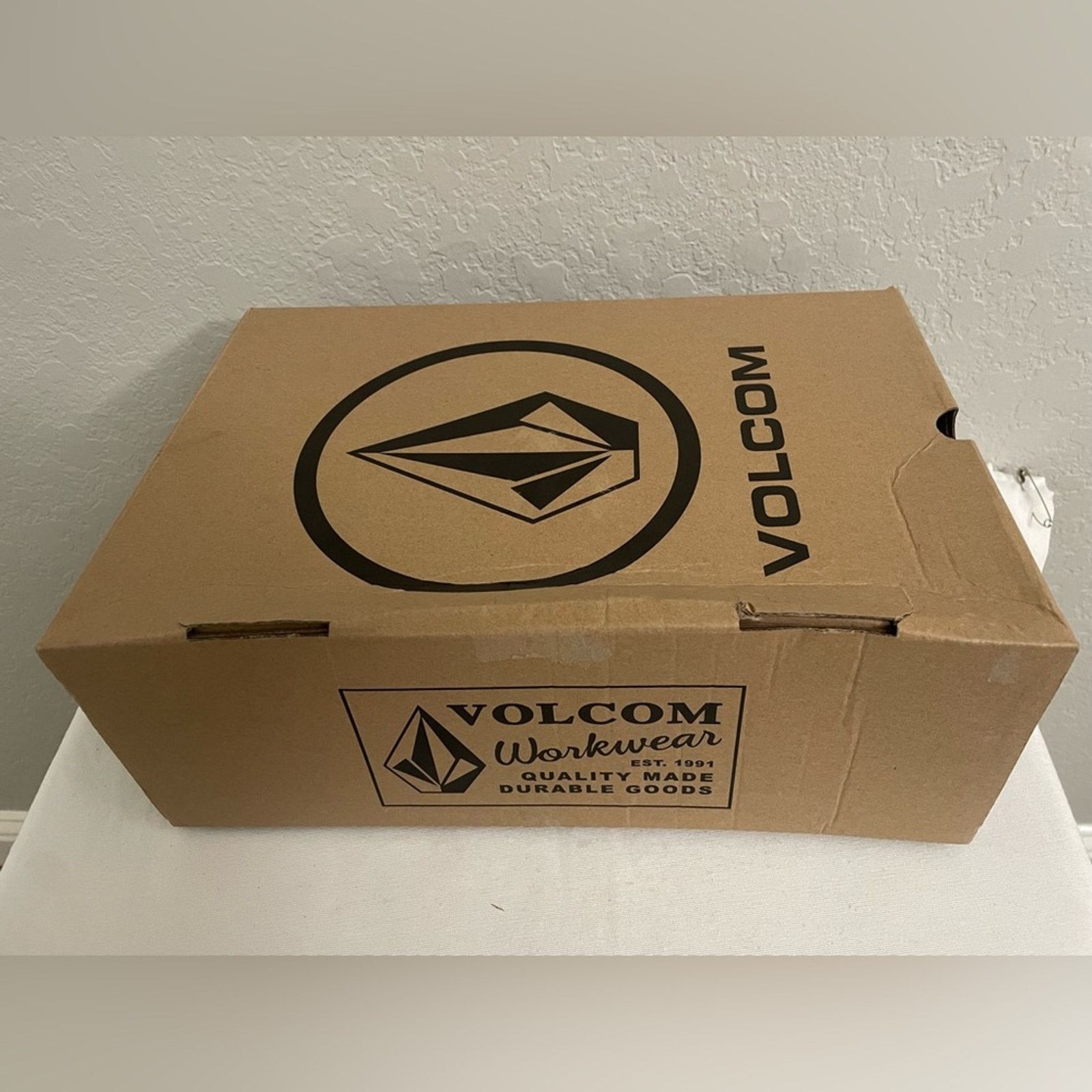 Volcom Volcom Evolve Men Safety Toe Skate Shoe Comp Toe Suede 12M Size US 12 / EU 45 - 14 Thumbnail