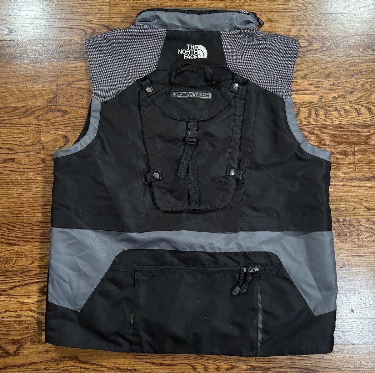 The North Face The North Face Steep Tech Black / Grey Vest (Size XL) Size US XL / EU 56 / 4 - 3 Thumbnail