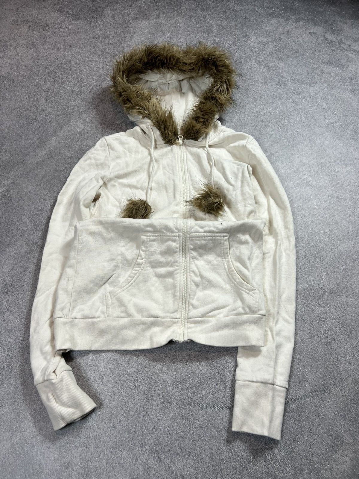 Abercrombie & Fitch 🔥VTG Abercrombie & Fitch Zip Fur Hoodie if6was9 Igb style Size US S / EU 44-46 / 1 - 1 Thumbnail
