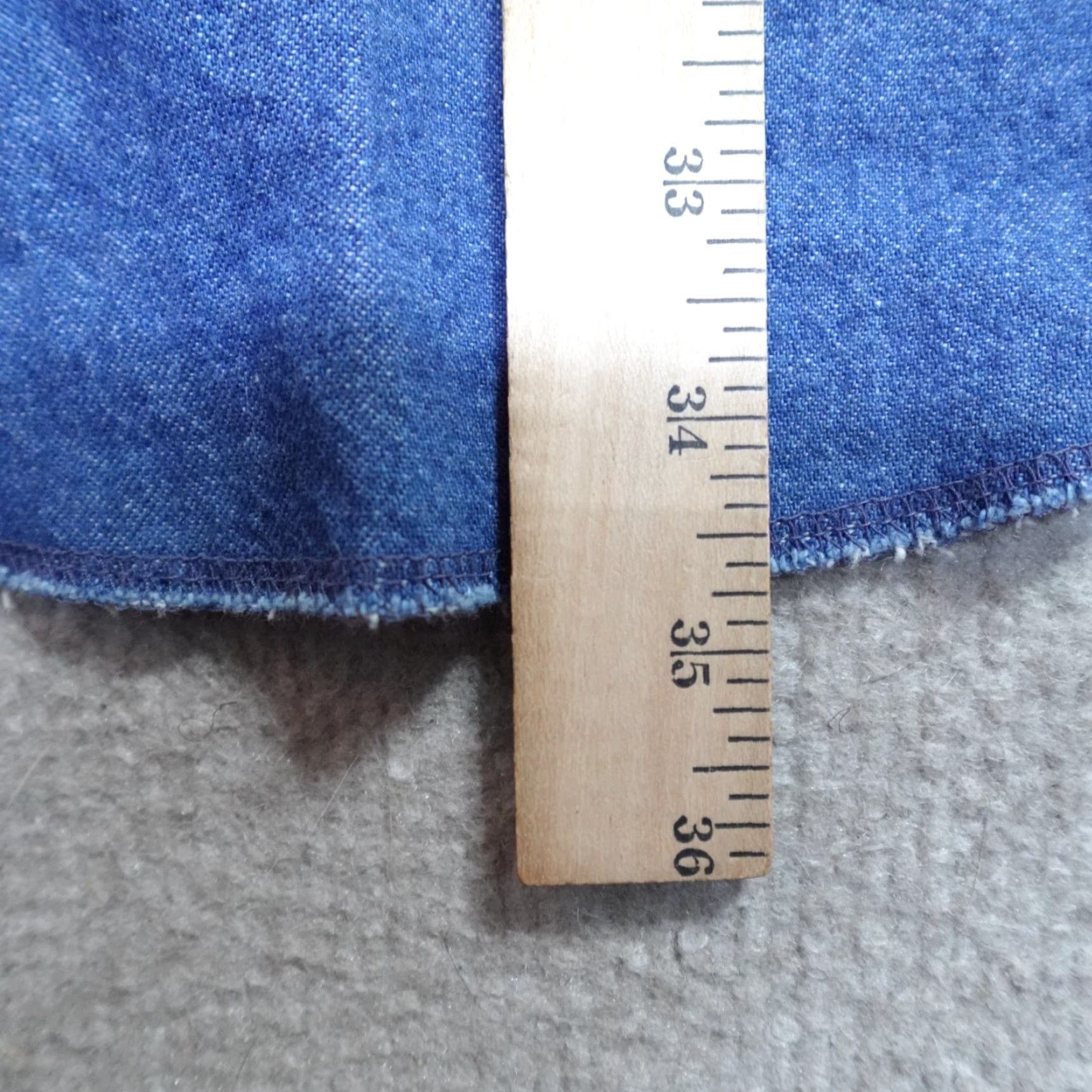 Wrangler VINTAGE Wrangler Shirt Large Blue Denim X-Long Tails Made in USA Size US L / EU 52-54 / 3 - 6 Thumbnail