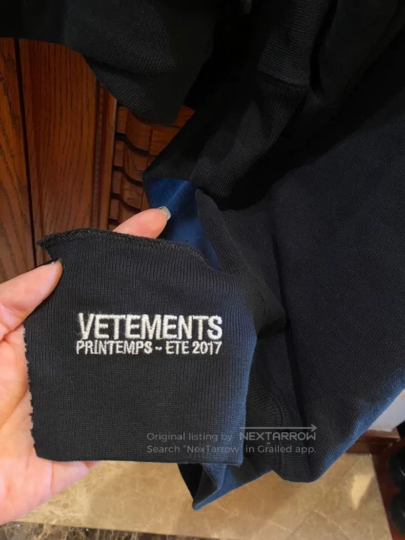 Vetements Vetements Hoodie Size US S / EU 44-46 / 1 - 2 Thumbnail
