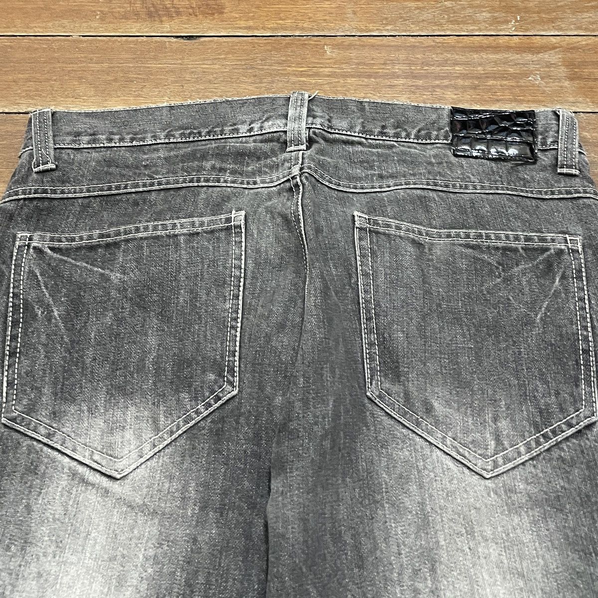 LOWBOX Very Rare Vintage Japanese Brand Lowbox Painting Jeans 1990a Size US 35 - 4 Thumbnail
