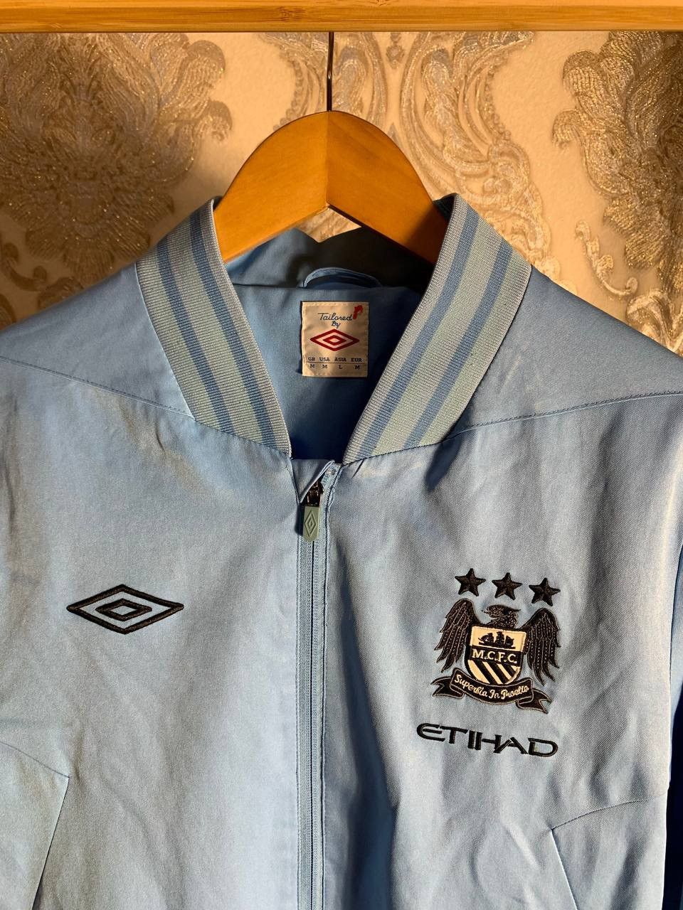 Umbro × Vintage VERY RARE UMBRO MANCHESTER CITY LIGTH JACKET SOCCER Y2K 90s Size US M / EU 48-50 / 2 - 2 Thumbnail