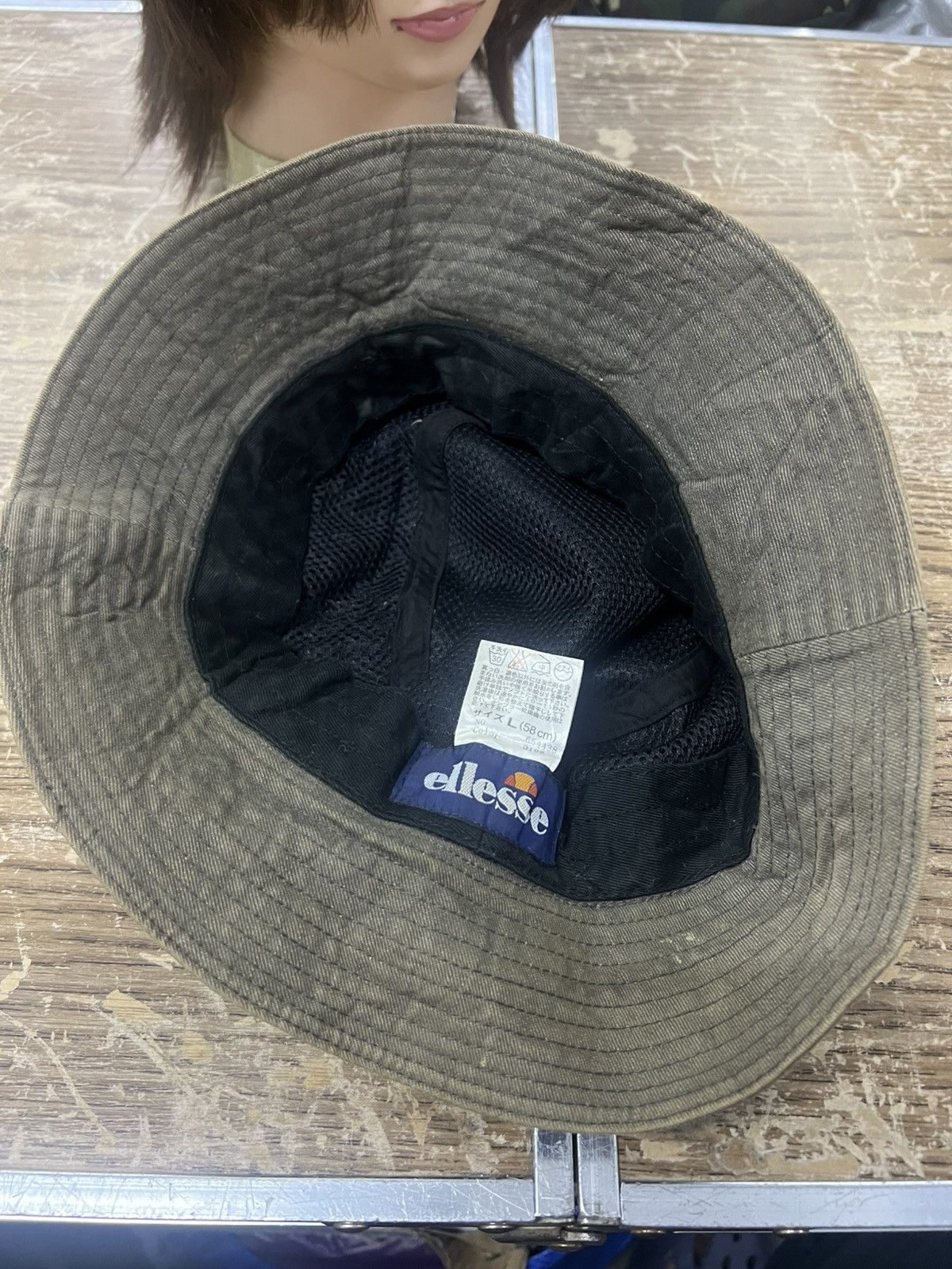 Ellesse × Vintage THRASHED FADED ELLESSE BUCKET HAT Size ONE SIZE - 6 Thumbnail