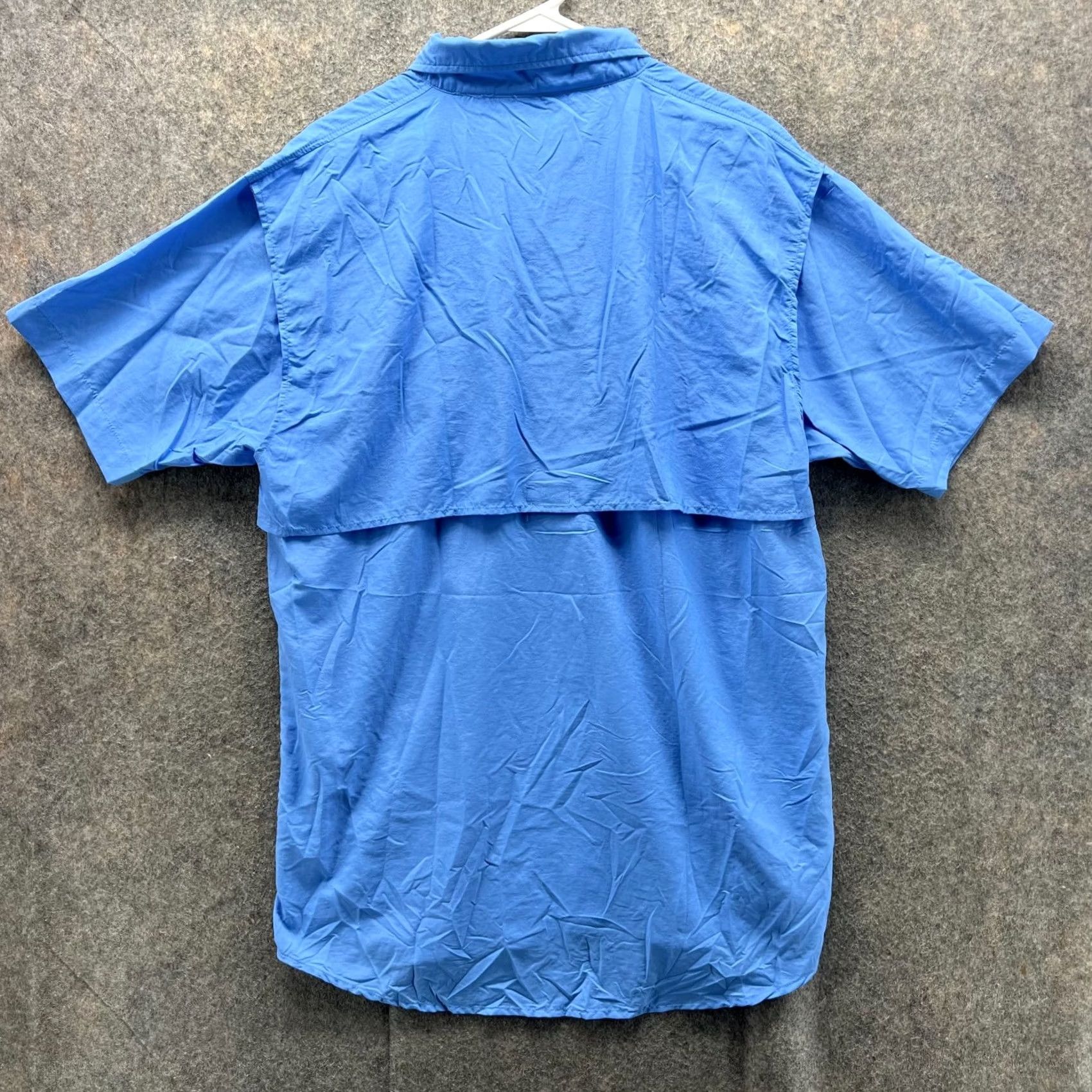 Vintage VINTAGE Spicy Tuna Shirt Men Medium Blue Casual Button Down Vented Fishing Short Sleeve Size US M / EU 48-50 / 2 - 2 Thumbnail