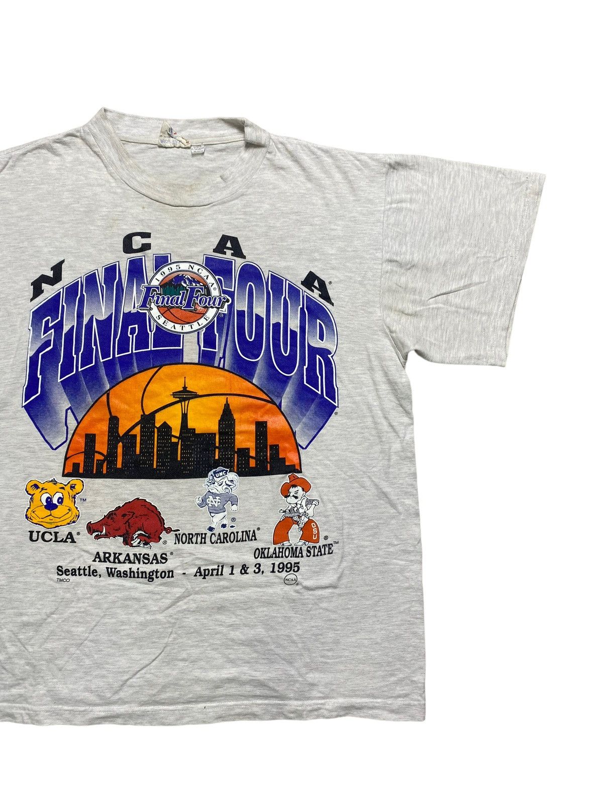 NCAA VINTAGE NCAA FINAL FOUR SEATTLE 1995 TEE Size US L / EU 52-54 / 3 - 3 Thumbnail