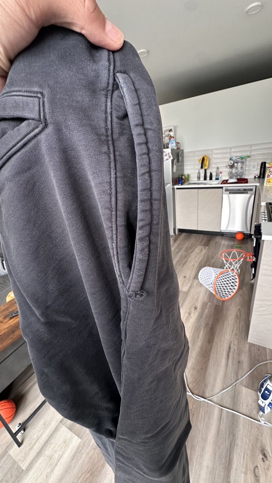 Palace Black Palace Tri-Logo Sweatpants Size US 30 / EU 46 - 4 Thumbnail