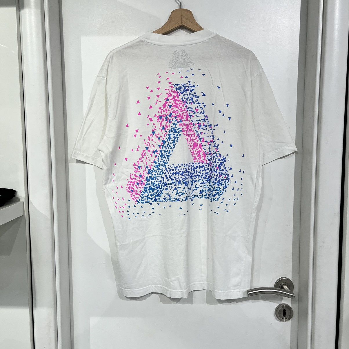 Palace Palace Tri-Flect Tee White Size US L / EU 52-54 / 3 - 2 Thumbnail