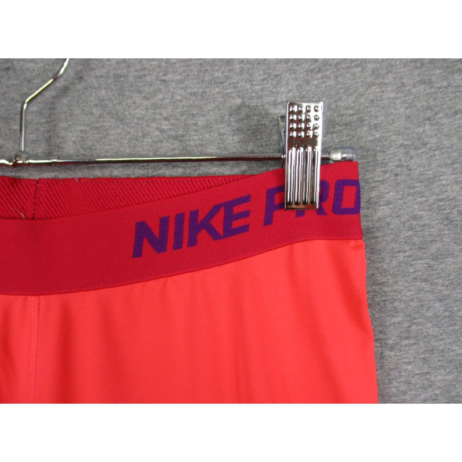 Nike Nike Pro Leggings Women Cropped Pink Neon Stretch Fitted 19 Inseam M Medium Pants Pro Dri-Fit Black? Wait. Size 32" / US 10 / IT 46 - 2 Thumbnail