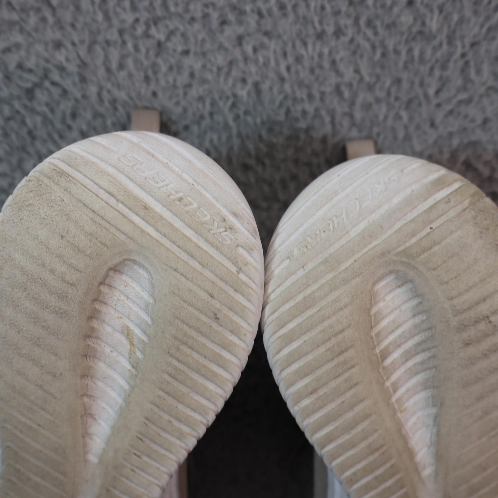 SKECHERS Skechers Womens Ultra Flex Strolling Out 13099 Running Sz 8 Size US 8 / IT 38 - 9 Thumbnail