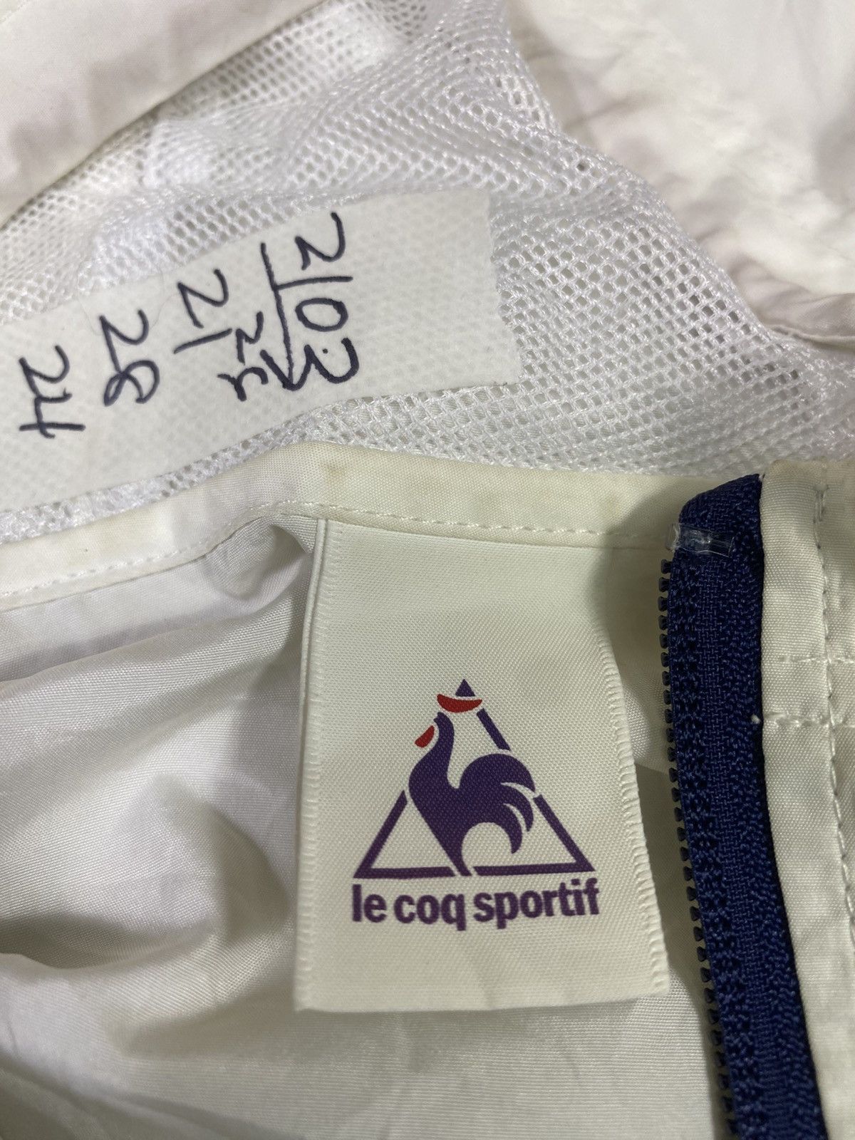 Le Coq Sportif Vintage le coq sportif weater windbreaker hoodie Size US L / EU 52-54 / 3 - 7 Thumbnail