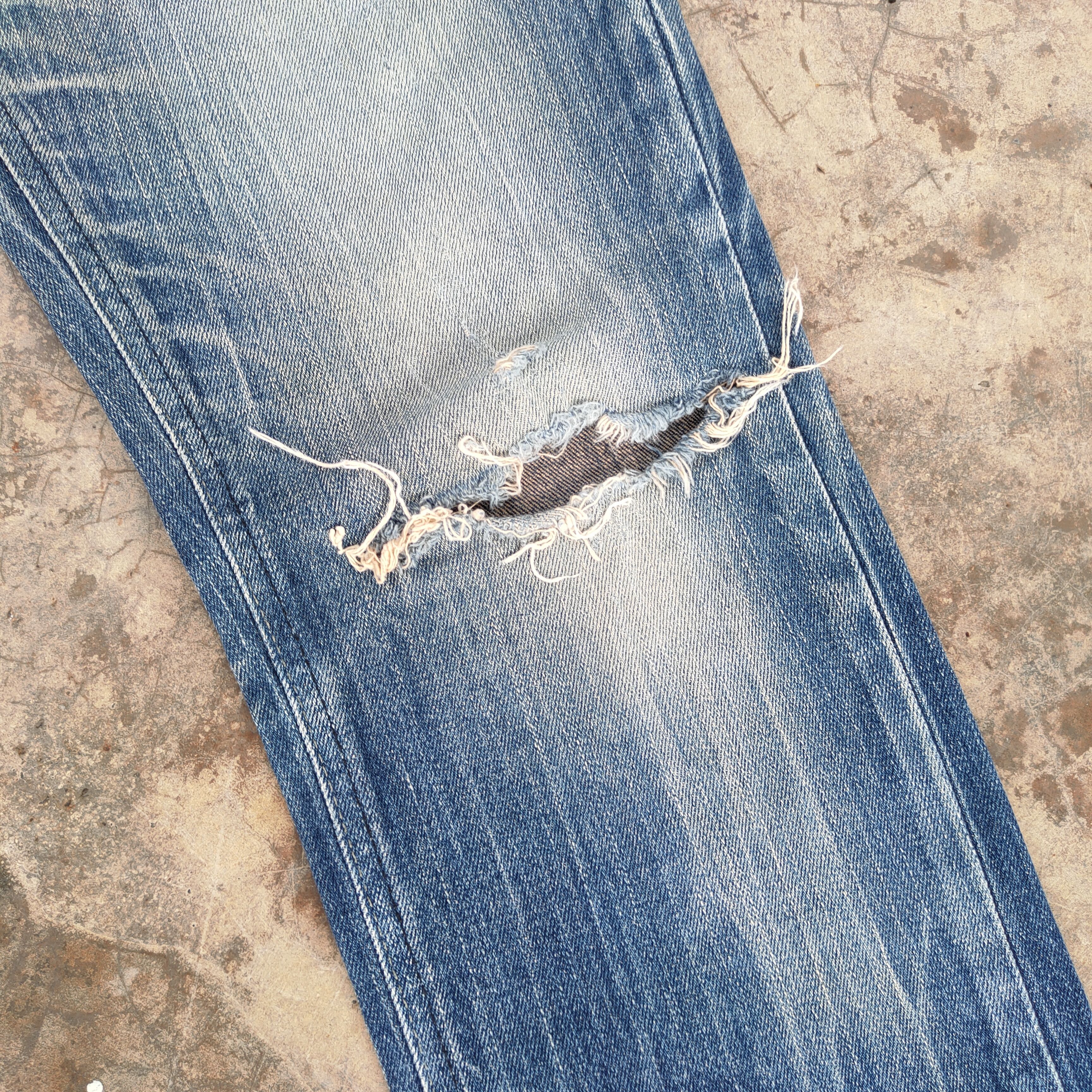 Edwin VINTAGE EDWIN FADED DISTRESSED JEANS DENIM PANTS Size US 31 - 5 Thumbnail