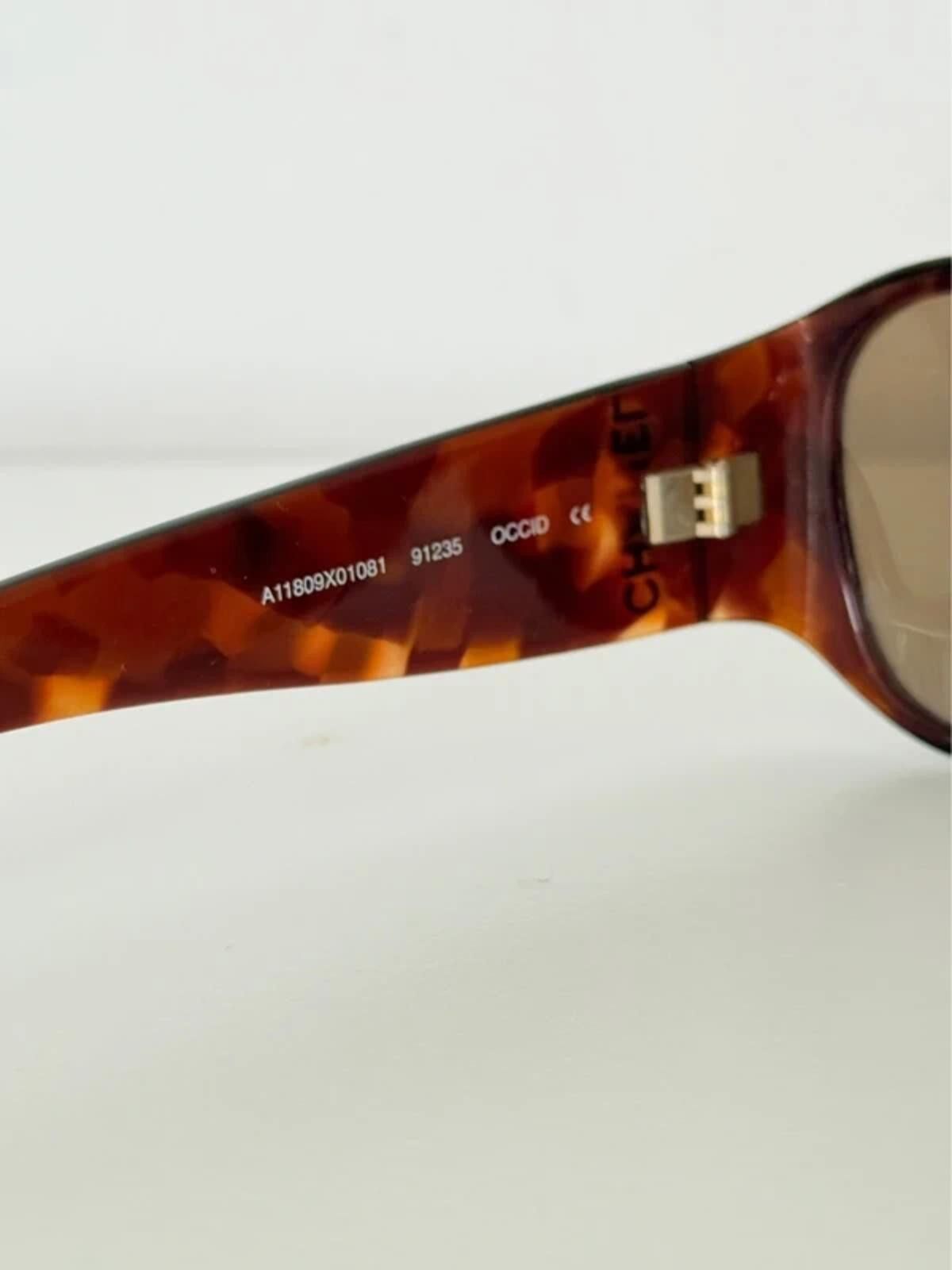 Chanel Chanel Oversized Tortoiseshell Sunglasses Size ONE SIZE - 8 Thumbnail