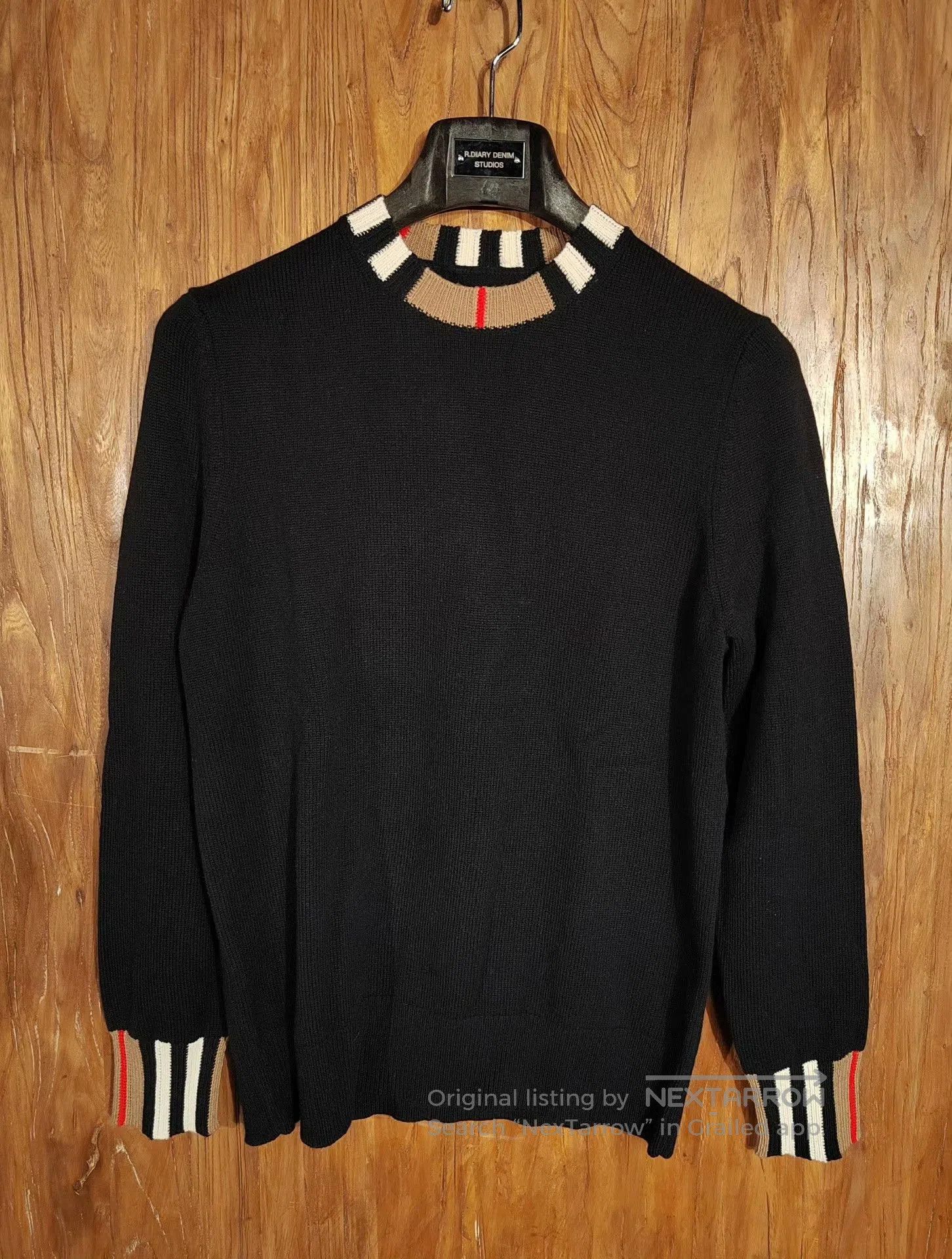 Burberry Burberry Black Knit Sweater with Check Details. Size US M / EU 48-50 / 2 - 1 Thumbnail