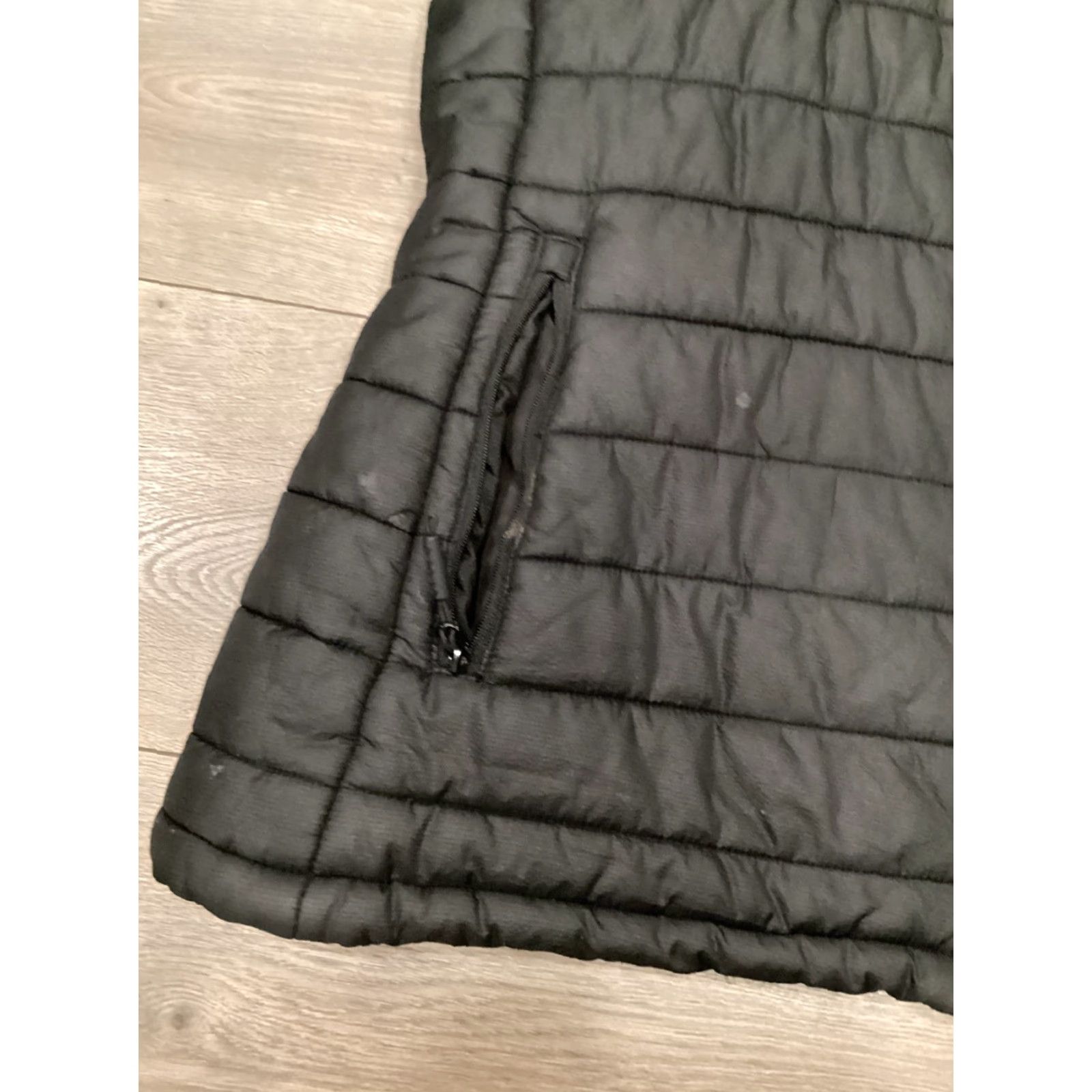 Vintage Ororo Vets Mens XL Black Puffer Quilted Full Zip Heated Vest - Nylon Shell, Polyester Lining, Logo, Windbreaker, Regular Size, No Battery, Stains Size US XL / EU 56 / 4 - 2 Thumbnail