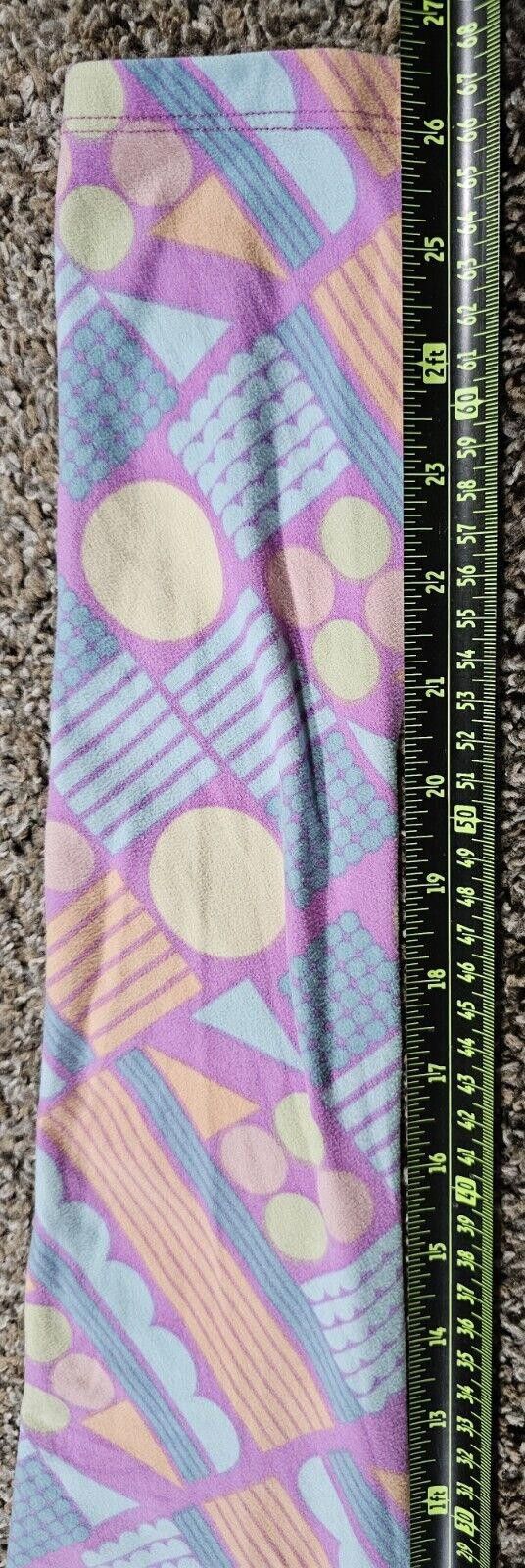 Designer lularoe onesize stretch leggings Size 30" / US 8 / IT 44 - 7 Thumbnail