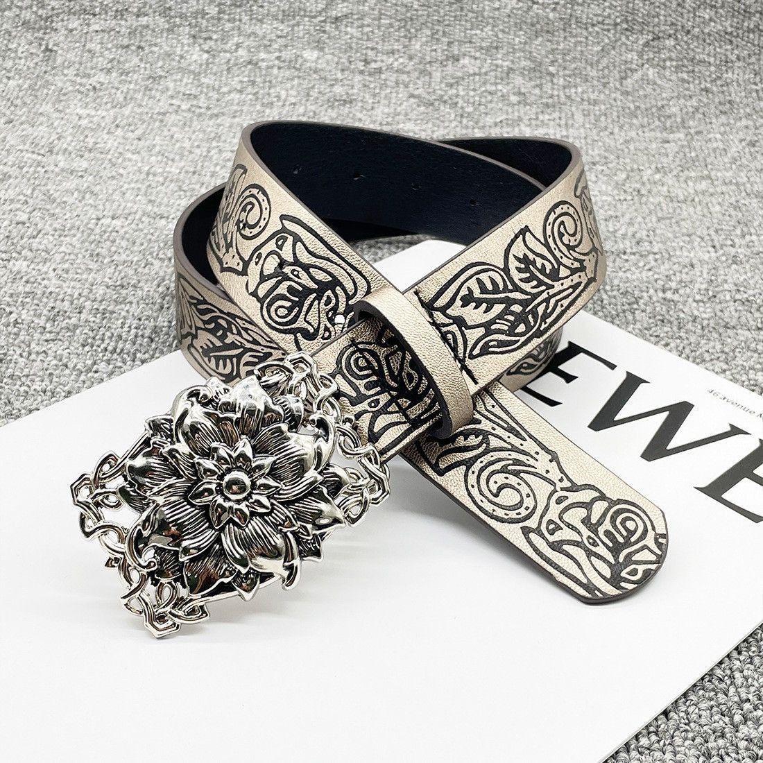 Japanese Brand Rose Pu Leather Belt Belt Size ONE SIZE - 5 Thumbnail