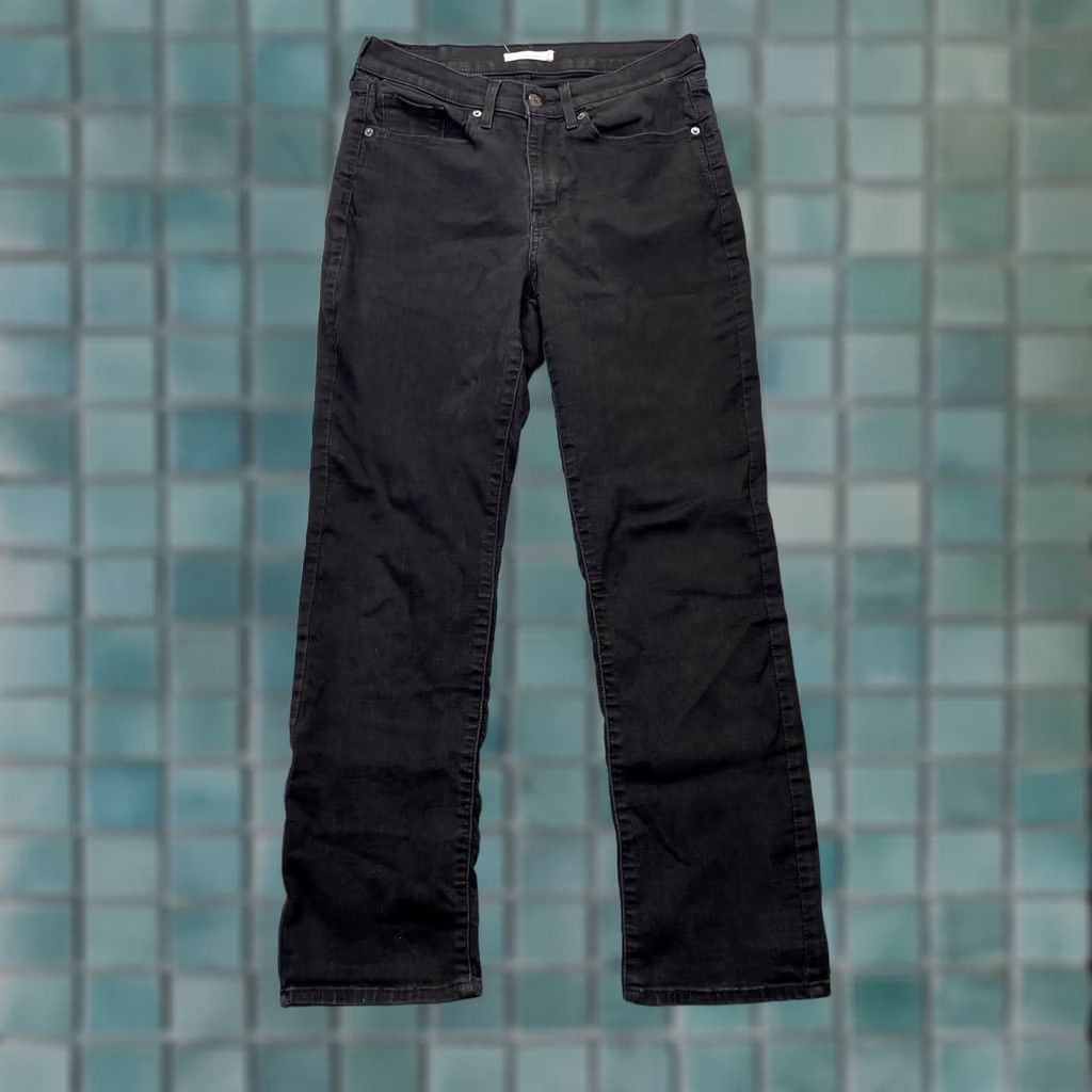 Levi's Levi's Jeans Womens 10 Black Classic Straight Denim Cotton Stretch Dark Wash 5-Pocket Inseam 28 in Regular Fit Button Zipper logo City USA Size 30" / US 8 / IT 44 - 1 Thumbnail