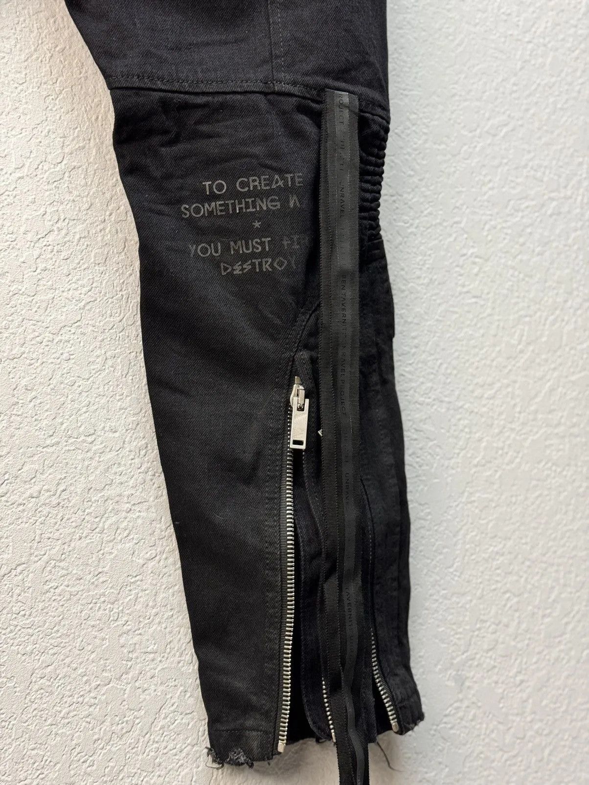 Ben Taverniti Unravel Project BEN TAVERNITI UNRAVEL PROJECT VINTAGE RICK OWENS MOTTO Size US 33 - 6 Thumbnail