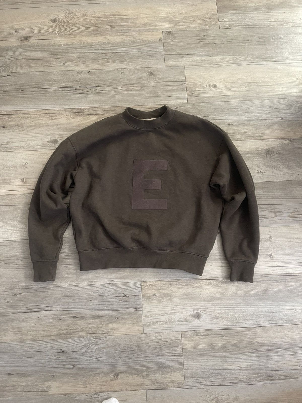 Essentials crew neck