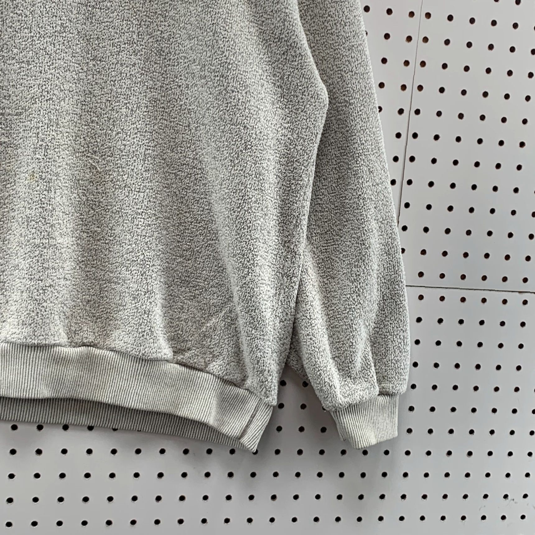 Vintage VINTAGE Sportswear Long Sleeve Sweatshirt Men Adult Large Gray Crew Neck 90s Put-In-Bay Size US L / EU 52-54 / 3 - 7 Thumbnail