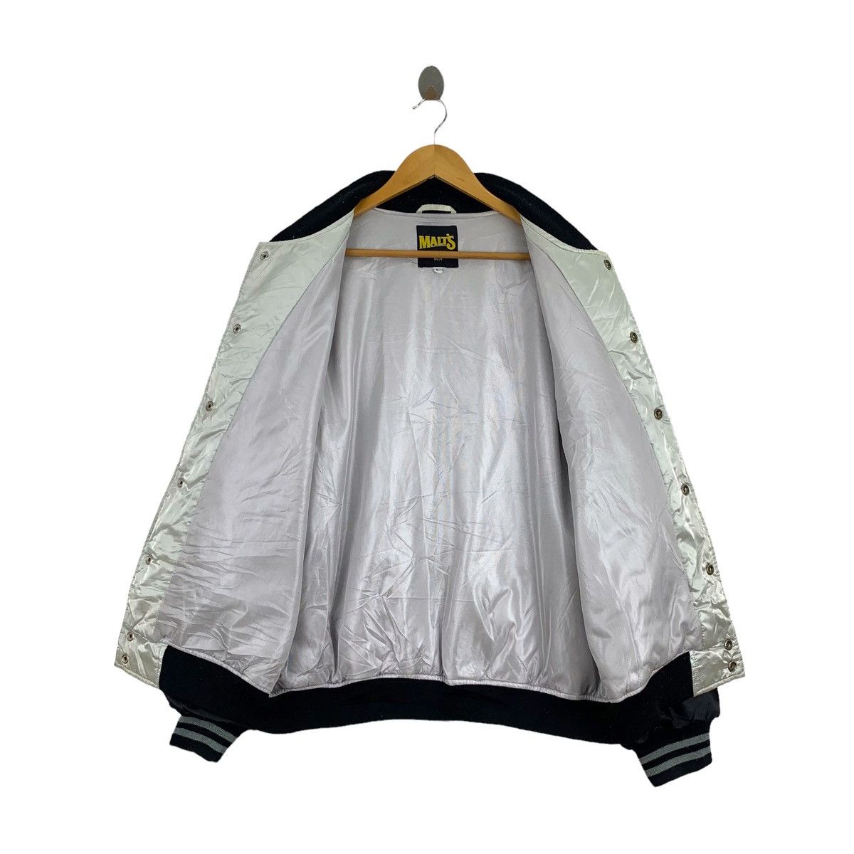 Japanese Brand × Vintage Vintage MALTS Suntory Baseball Team Japanese Varsity Jacket Size US L / EU 52-54 / 3 - 3 Thumbnail