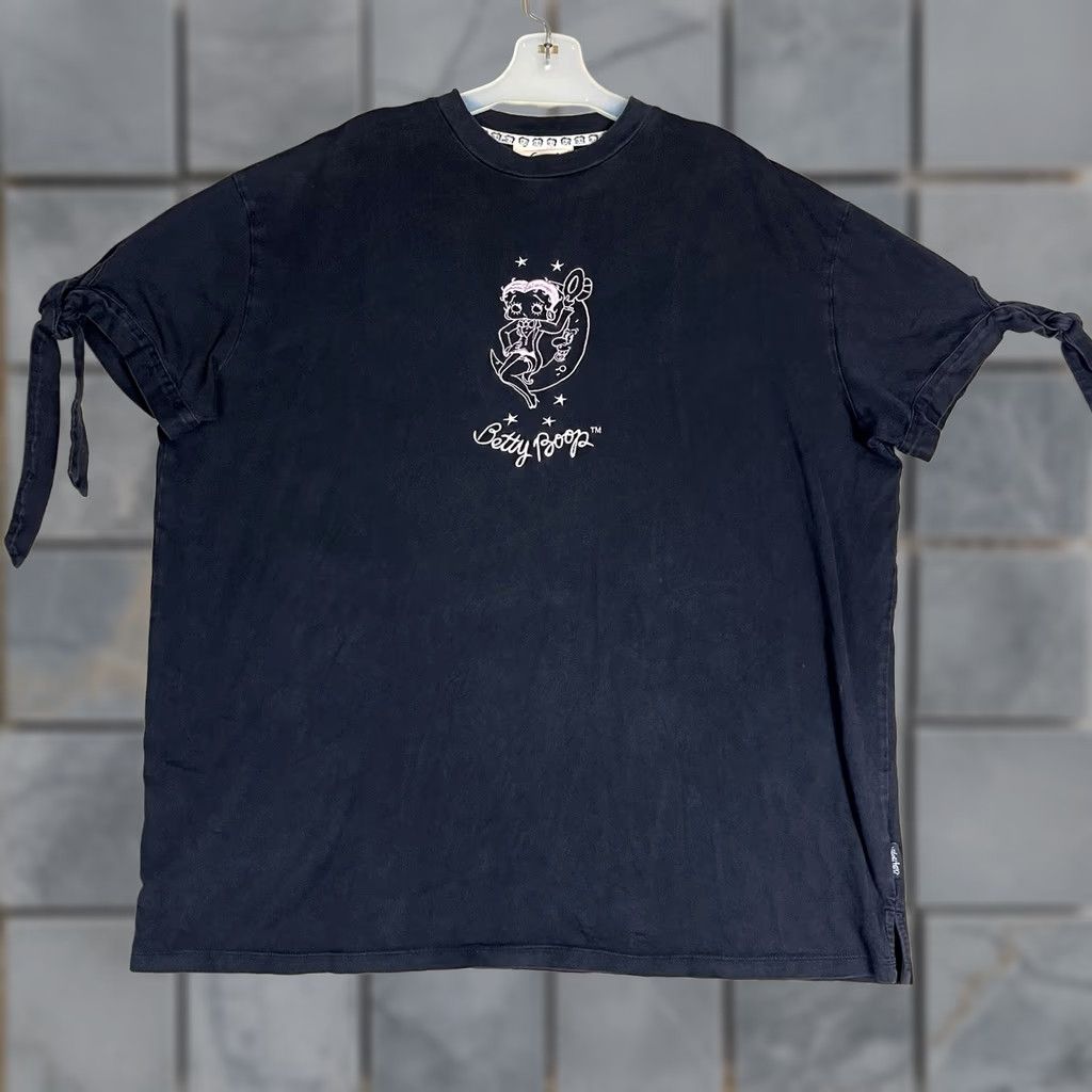 Lazy Oaf Lazy Oaf Betty Boop T Shirt Womens M/L Black Embroidered Short Sleeve Crew Neck Size M / US 6-8 / IT 42-44 - 1 Thumbnail